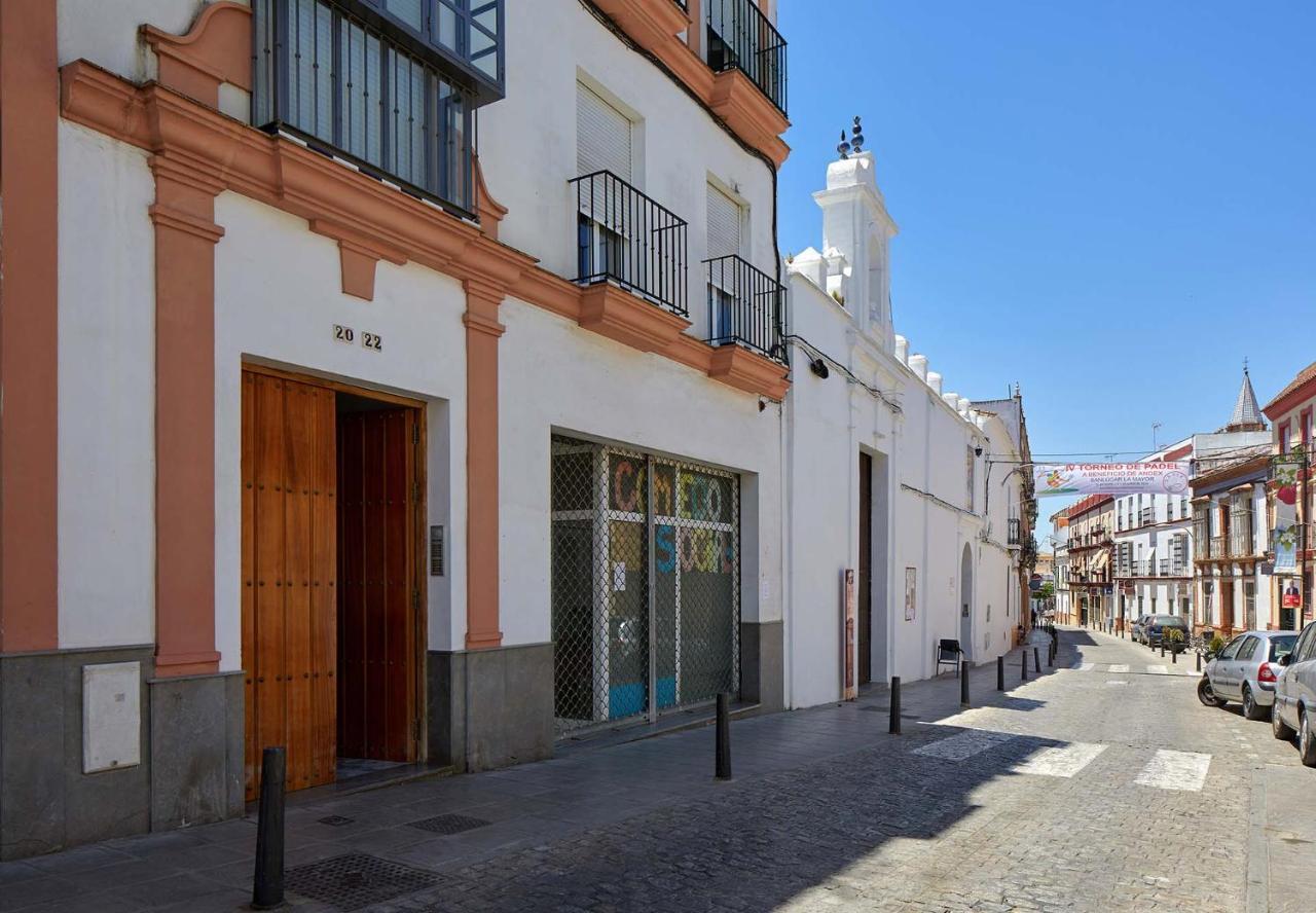El Rico Rincon De Sanlúcar la Mayor Exteriör bild